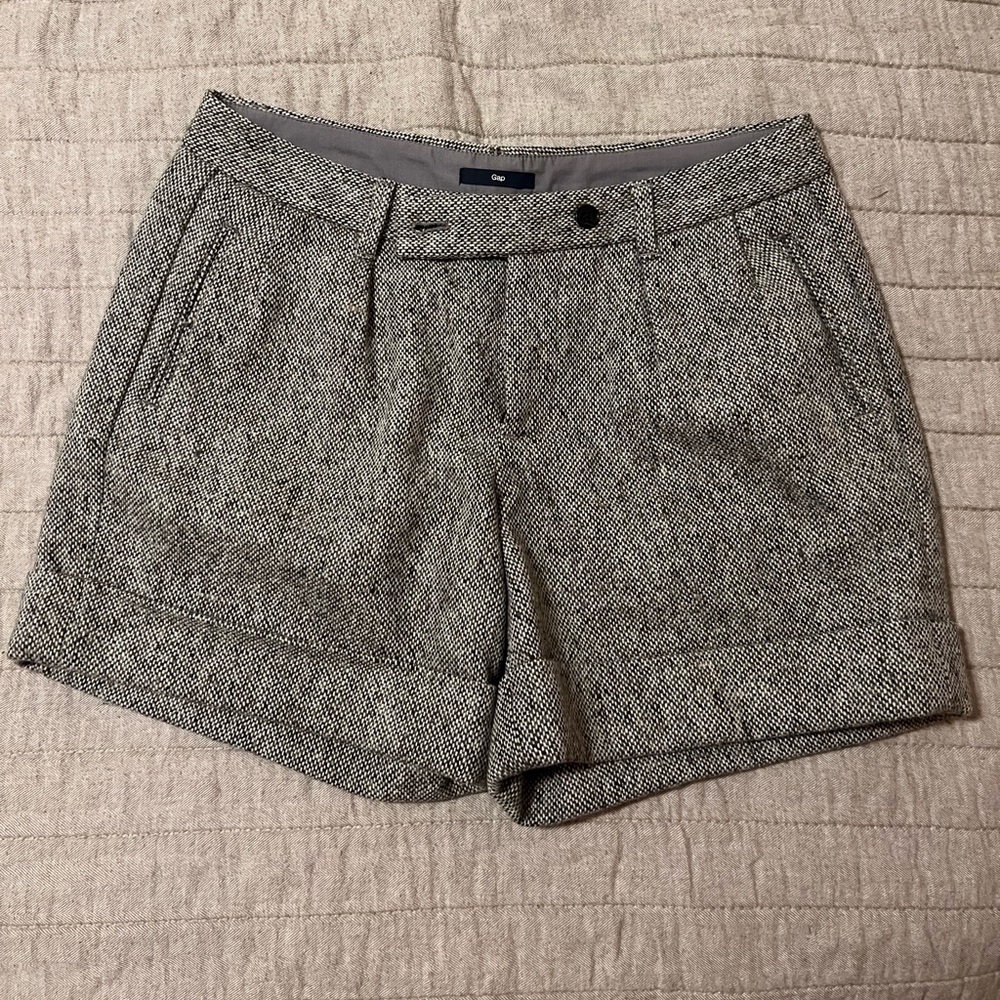 Gap wool shorts